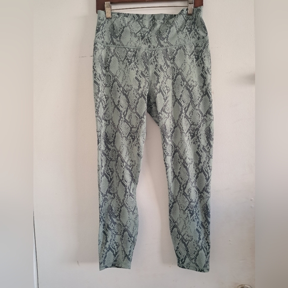 Fabletics Powerhold leggings - Picture 1 of 2